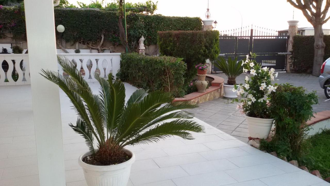 Santa Venere Apartments "Parcheggio Privato" Ricarica Auto Elettriche Tropea Bagian luar foto
