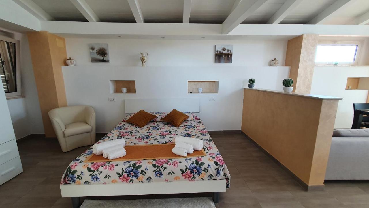 Santa Venere Apartments "Parcheggio Privato" Ricarica Auto Elettriche Tropea Bagian luar foto