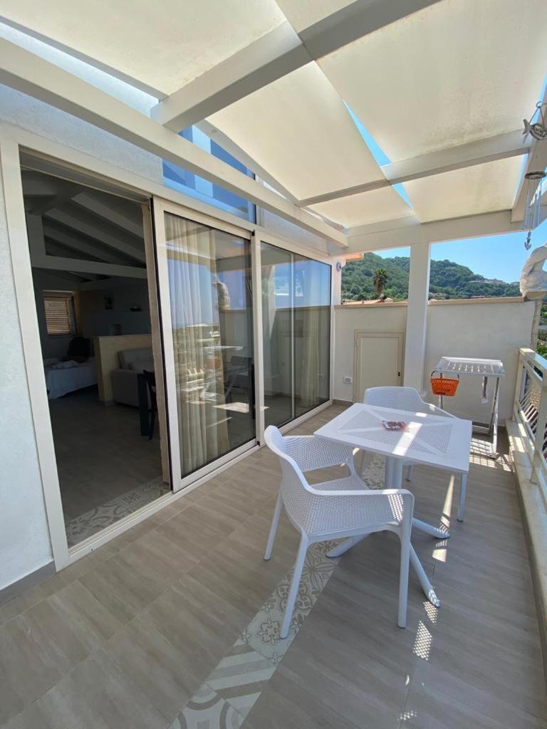 Santa Venere Apartments "Parcheggio Privato" Ricarica Auto Elettriche Tropea Bagian luar foto